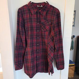 Athleta Plaid Flannel Button-Down Tunic in Red & Black